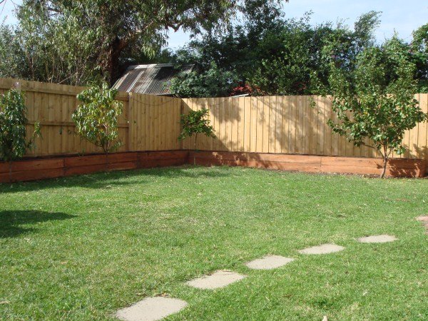 L shaped raised beds and fruit trees by Yummy Gardens Melbourne